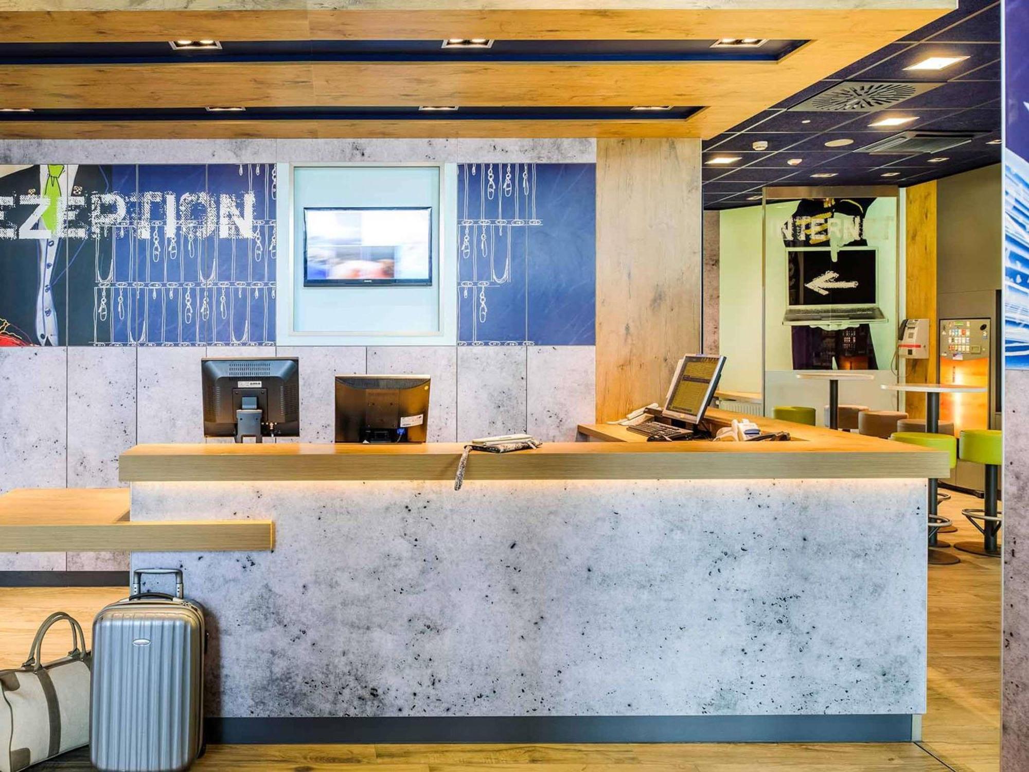 Hotel Ibis Budget Deauville Saint-Arnoult  Buitenkant foto